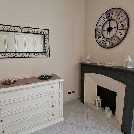 Casa In Centro Apartment Ventimiglia Bagian luar foto